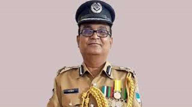পুলিশের সাবেক ডিআইজি নাহিদুল ইসলাম গ্রেপ্তার